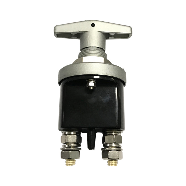 Power on Demand: The Versatility of the Truck Manual Large Size Battery Switch